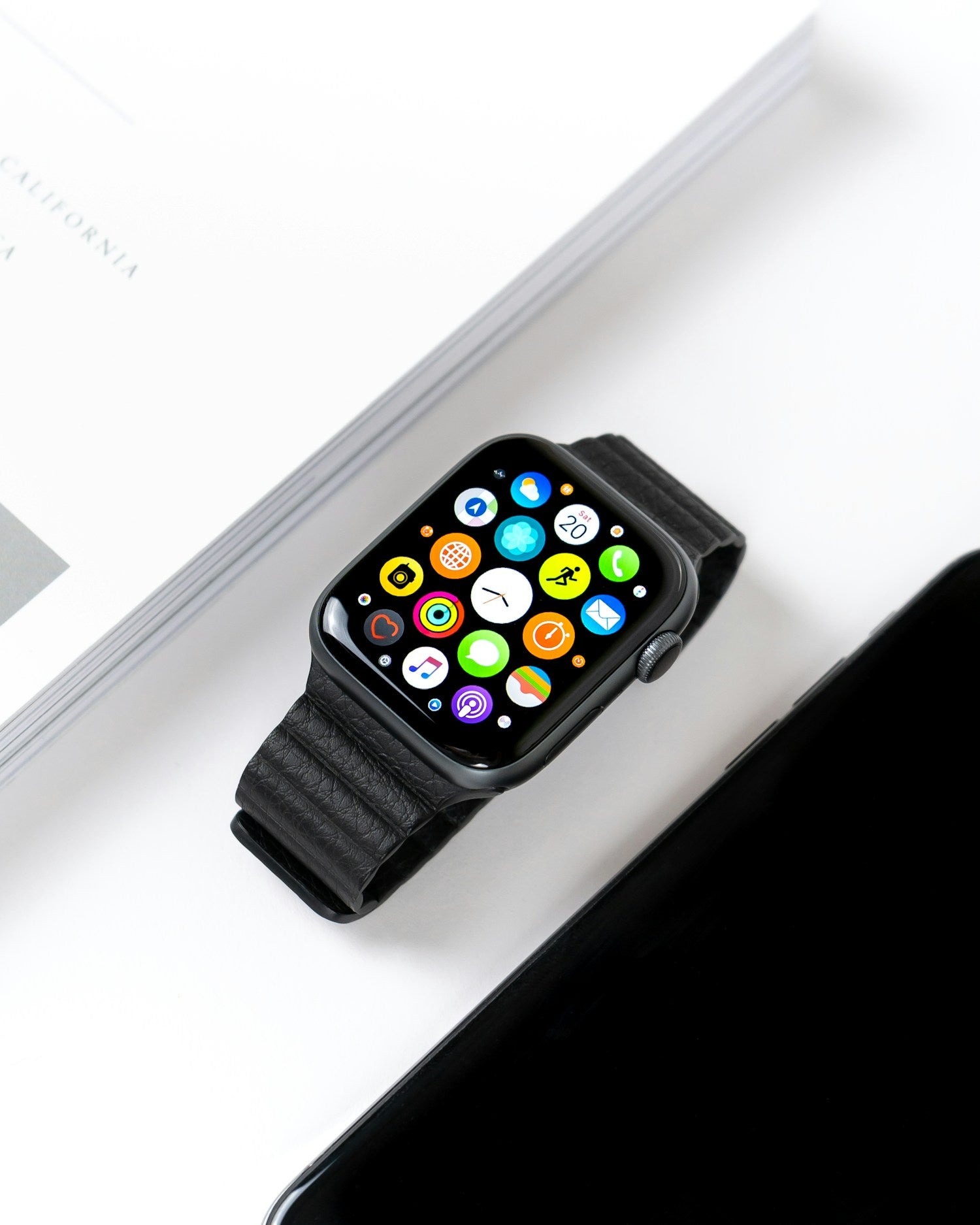 Apple Watch Series 10 GPS + Cellular 45mm